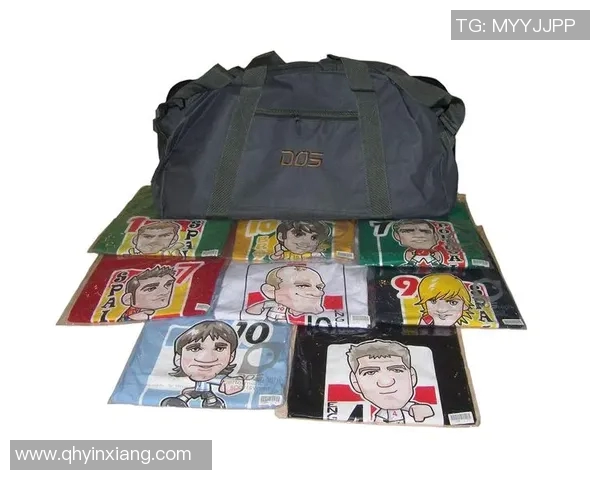 足球球星签名款装备大赏 独特设计与经典传承的完美结合 足球球星签名款装备大赏 独特设计与经典传承的完美结合